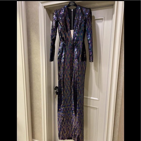 Alex Perry - Picture 8 of 11